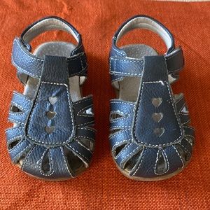 Girls Genuine Leather Soft Closed Toe Flat Shoes Summer Sandals